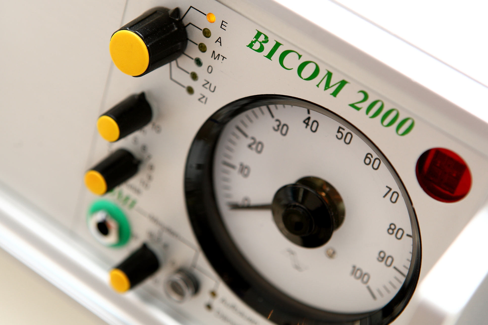 bicom-2000-lyll